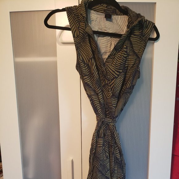 Anne Taylor Factory Leaf Print Button Up Dress - Picture 1 of 3